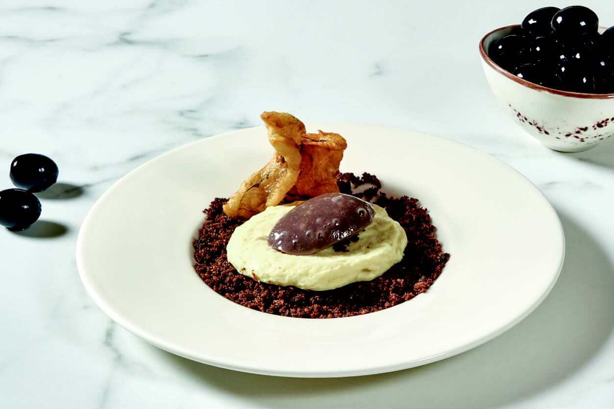 MIGAS DE ACEITUNA HOJIBLANCA NEGRA Y BACALAO